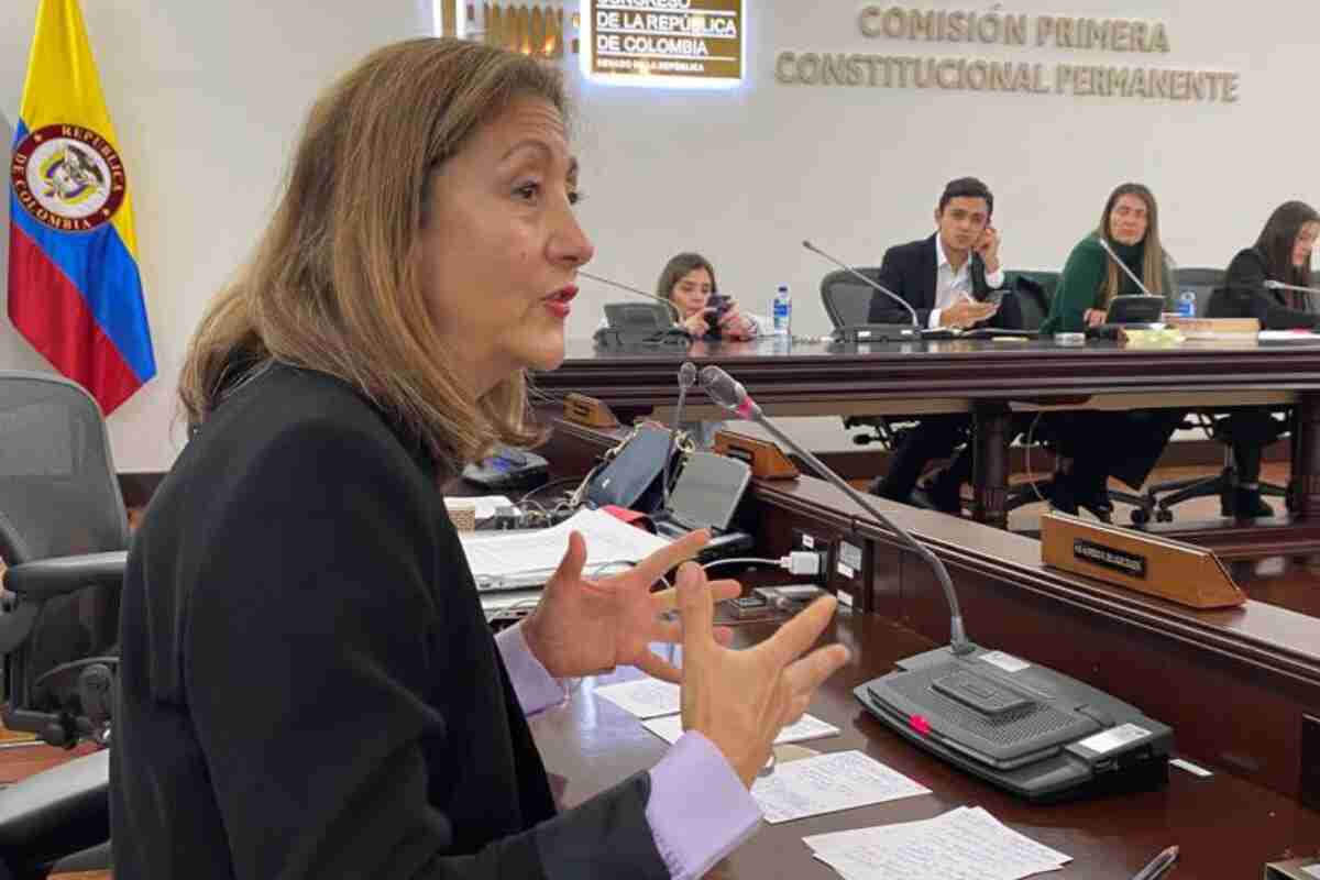Betancourt: "Tenemos el derecho a saber qué tiene el presidente"