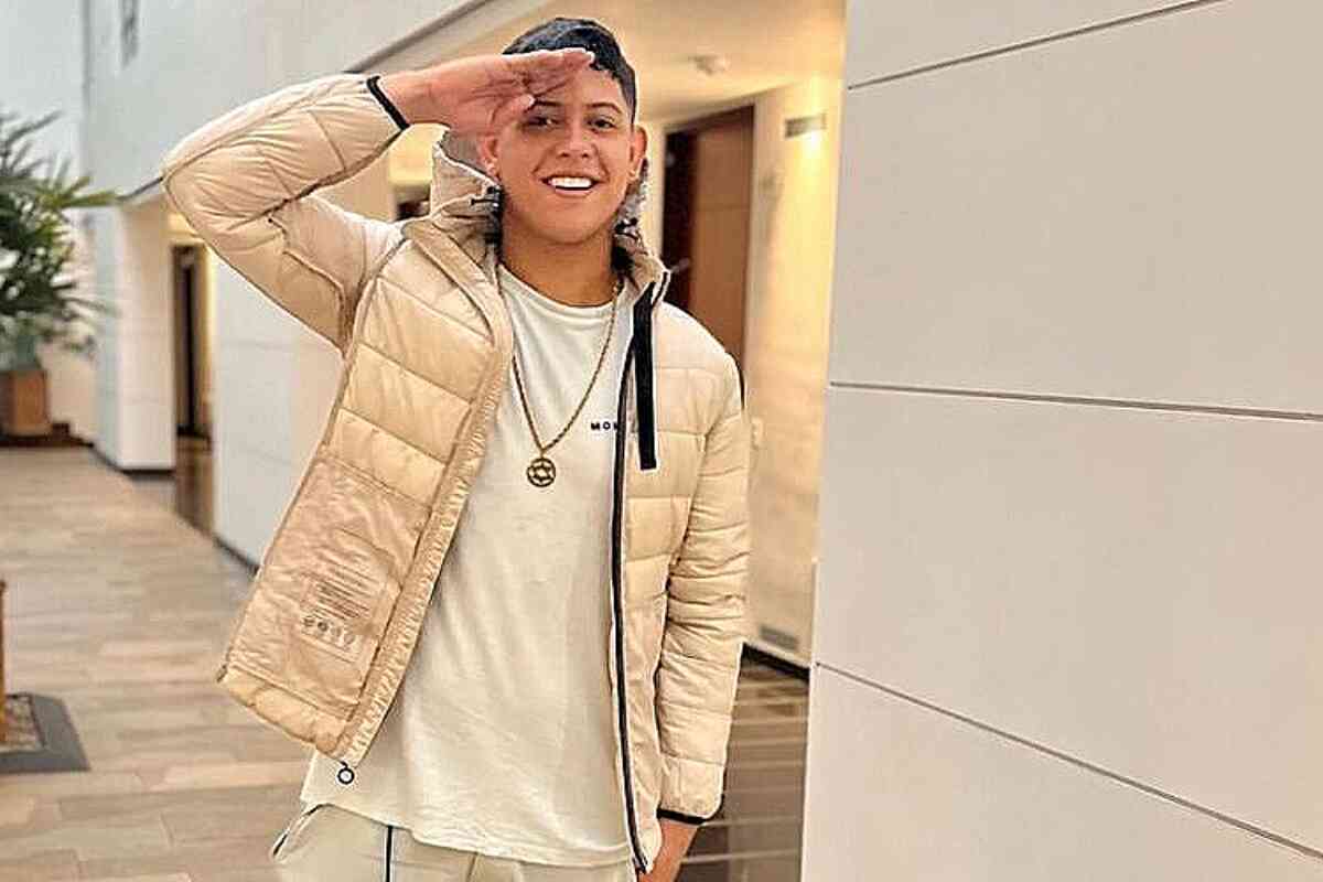 La Policía captura al cantante Luisra Solano tras apuñalar a su mánager en un apartamento en Barranquilla