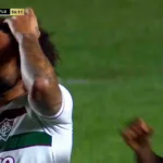 Jugador de Argentinos Juniors sufre terrible fractura tras pisotón de Marcelo