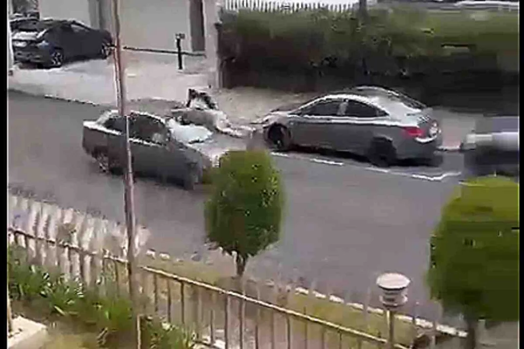 Robo en Quito: mujer es arrastrada por su vehículo mientras pide ayuda
