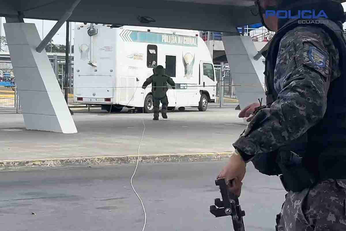 Policía desactiva alerta por posible explosivo en Terminal de Guayaquil