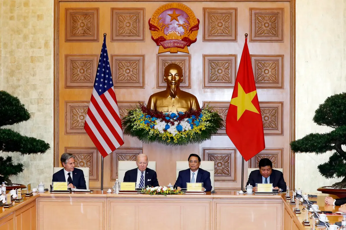 Biden cierra su visita a Vietnam, que marca una nueva etapa en las relaciones bilaterales