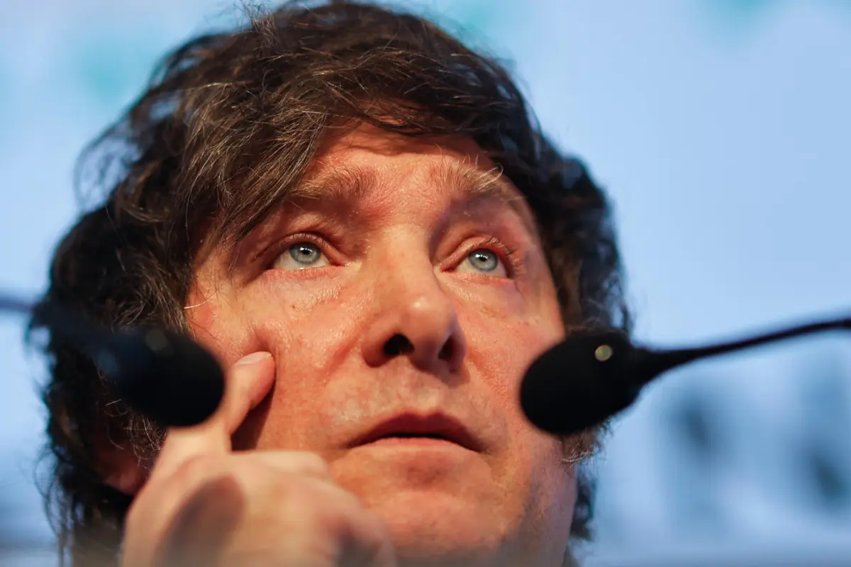 Candidato a la presidencia, Javier Milei invita a Elon Musk a Argentina si es elegido