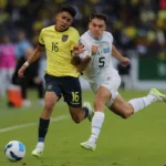 Con 16 años, Kendry Páez se convierte en el jugador más joven en debutar con Ecuador