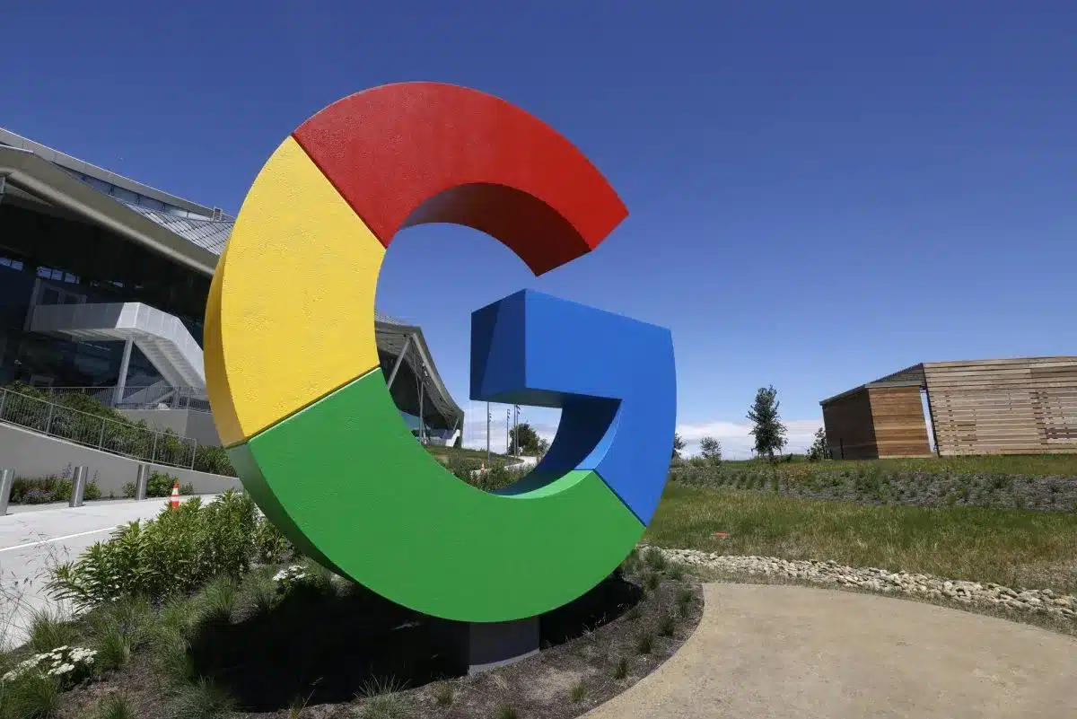El cuarto de siglo de Google y otros clics tecnológicos en América