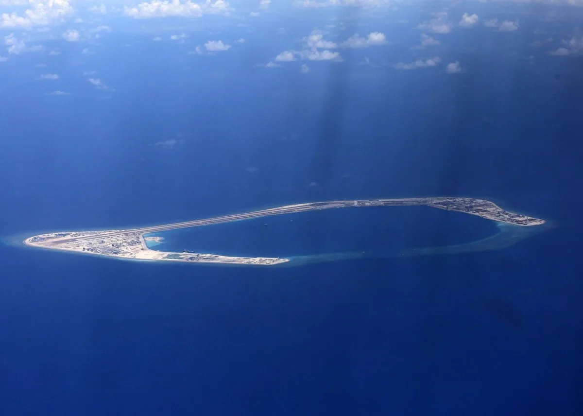 La tensión entre Filipinas y China aumenta por la destrucción de coral en aguas en disputa