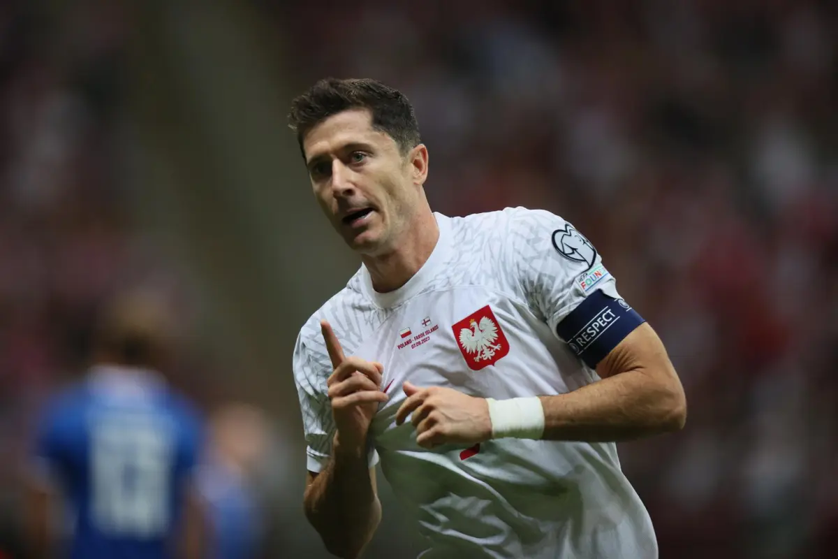 Lewandowski pide grandes cambios tras derrota polaca ante Albania
