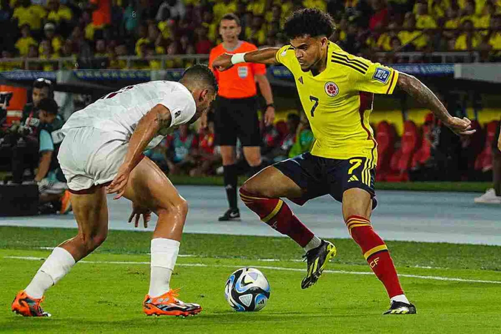 Lorenzo sorprende con su plan para Colombia antes de jugar contra Ecuador