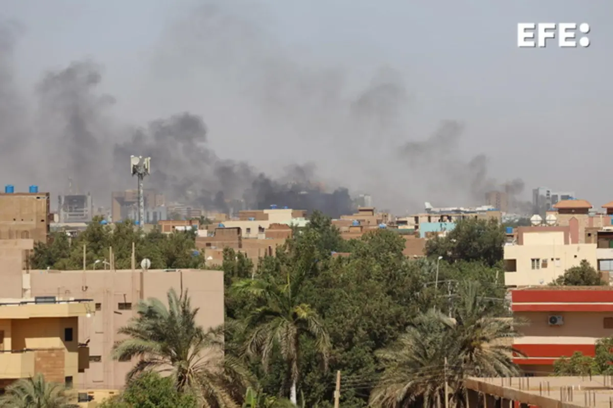 Mueren al menos 21 civiles por los enfrentamientos entre Ejército y las FAR en Jartum