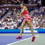 Sabalenka - Coco Gauff ha hecho historia--Aryna Sabalenka jugará en el Abierto de Miami después del fallecimiento de su pareja