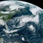 Se forma en el Atlántico la tormenta tropical Katia y Gert resiste fortalecida