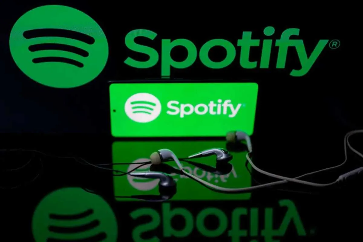 Spotify usara inteligencia artificial para doblar podcasts al español (1)