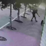 Asesinan a balazos a una mujer en plena calle en Tijuana