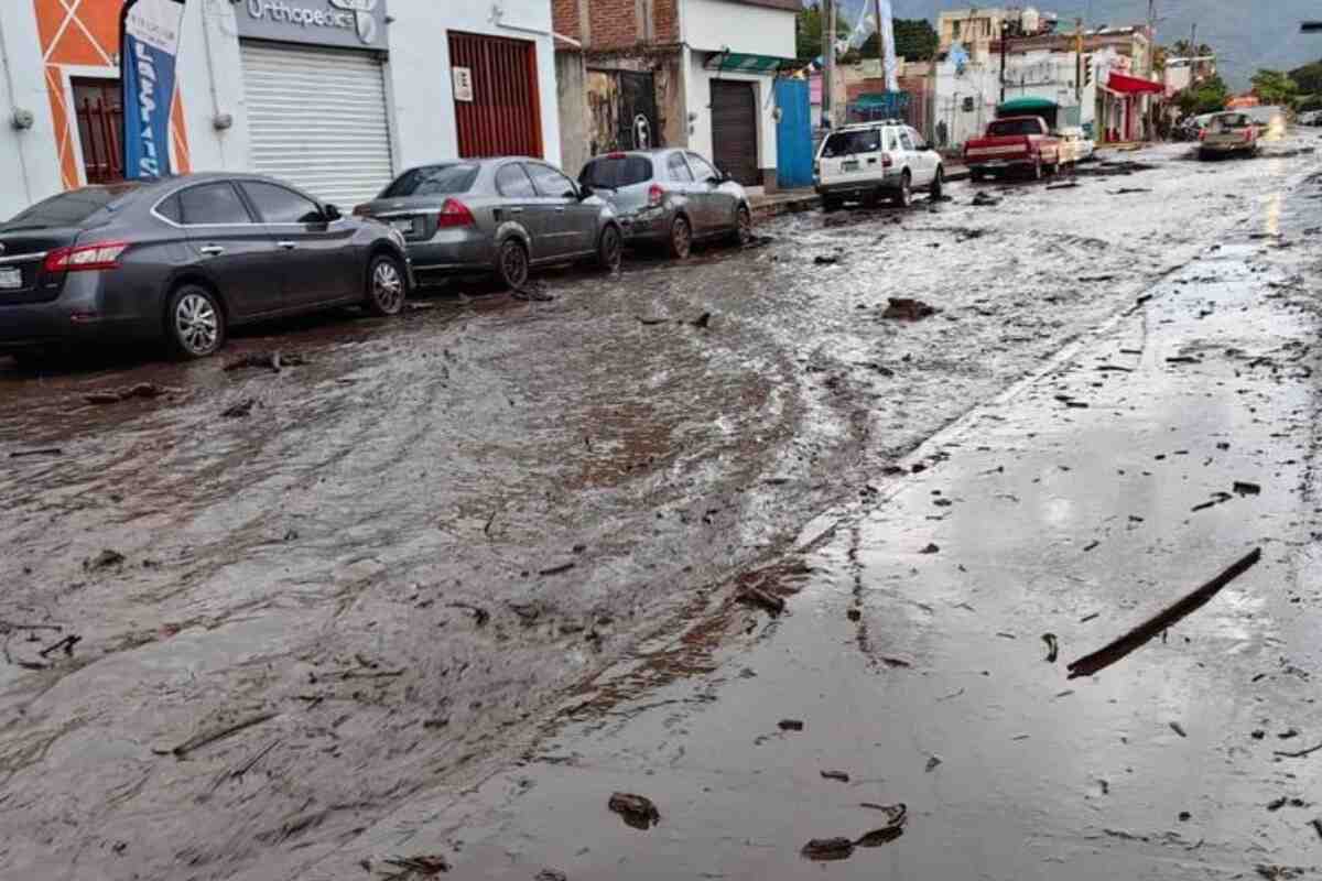 Siete muertos y nueve desaparecidos tras el desborde del arroyo El Cangrejo en Autlán de Navarro, Jalisco