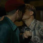 Bad Bunny y Gael García Bernal se besan en Cassandro, la nueva película de Amazon Prime Video