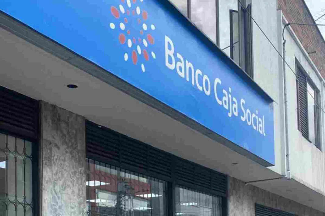 Roban una sucursal del Banco Caja Social en el barrio Restrepo de Bogotá