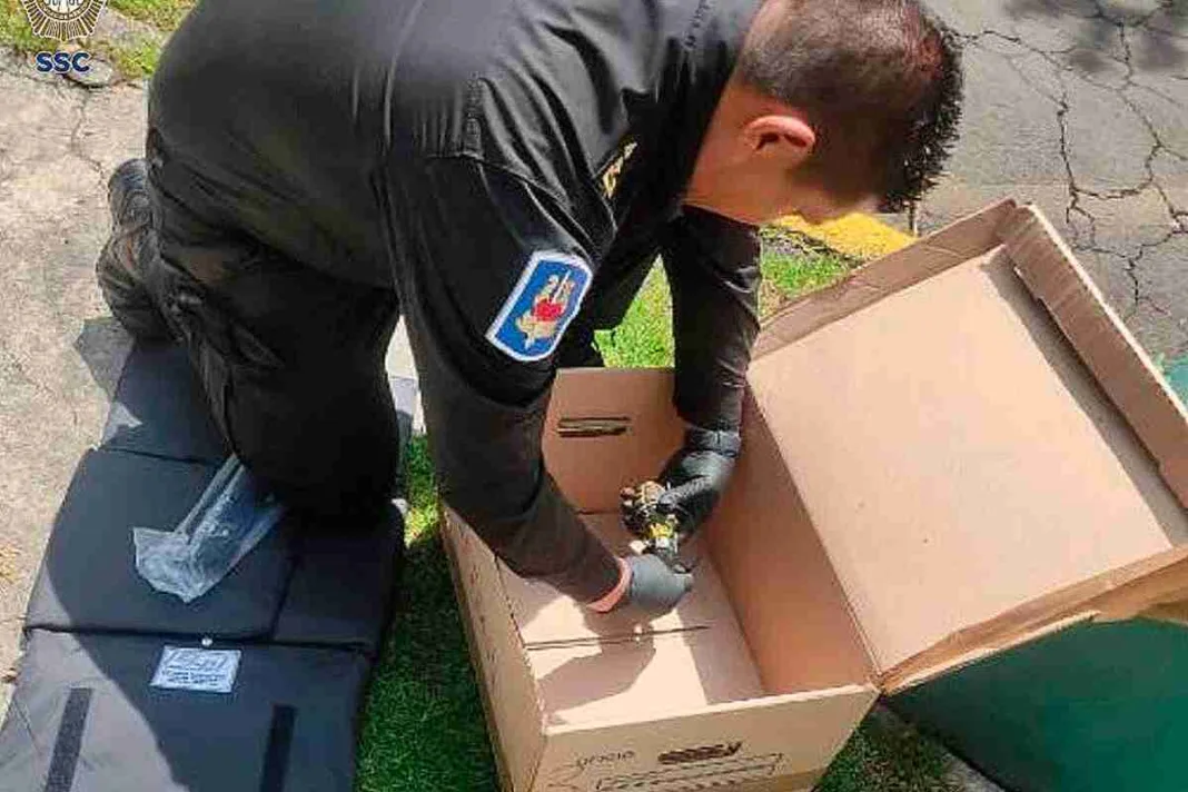 Hallan Granada en un Camión de Basura en Lomas de Chapultepec, CDMX