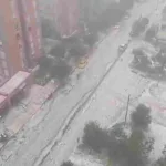 Granizada sorprende a Bogotá y afecta la movilidad en varios sectores