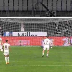Icardi erra un penal al estilo Messi y luego marca el gol del triunfo para Galatasaray