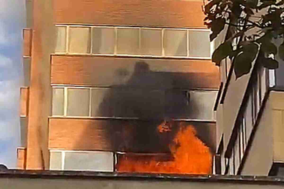 Incendio en edificio de Teusaquillo deja una mujer atrapada y evacuación total
