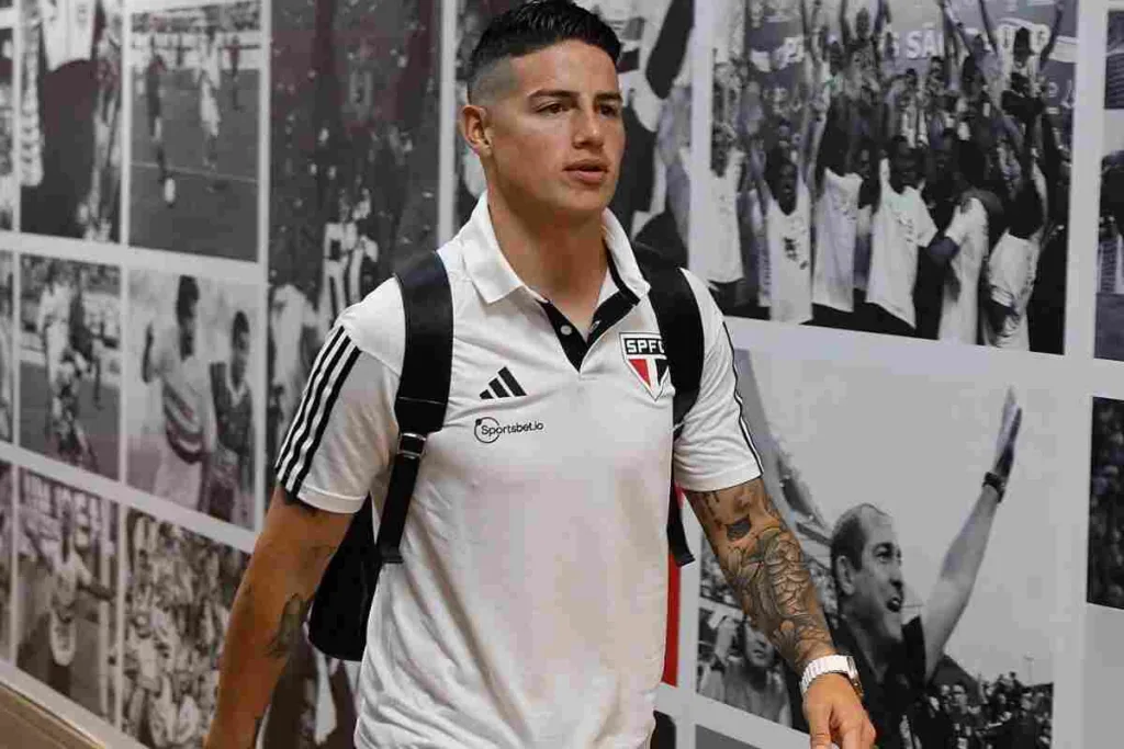James Rodríguez no levanta cabeza con el Sao Paulo y vuelve a errar un penalti