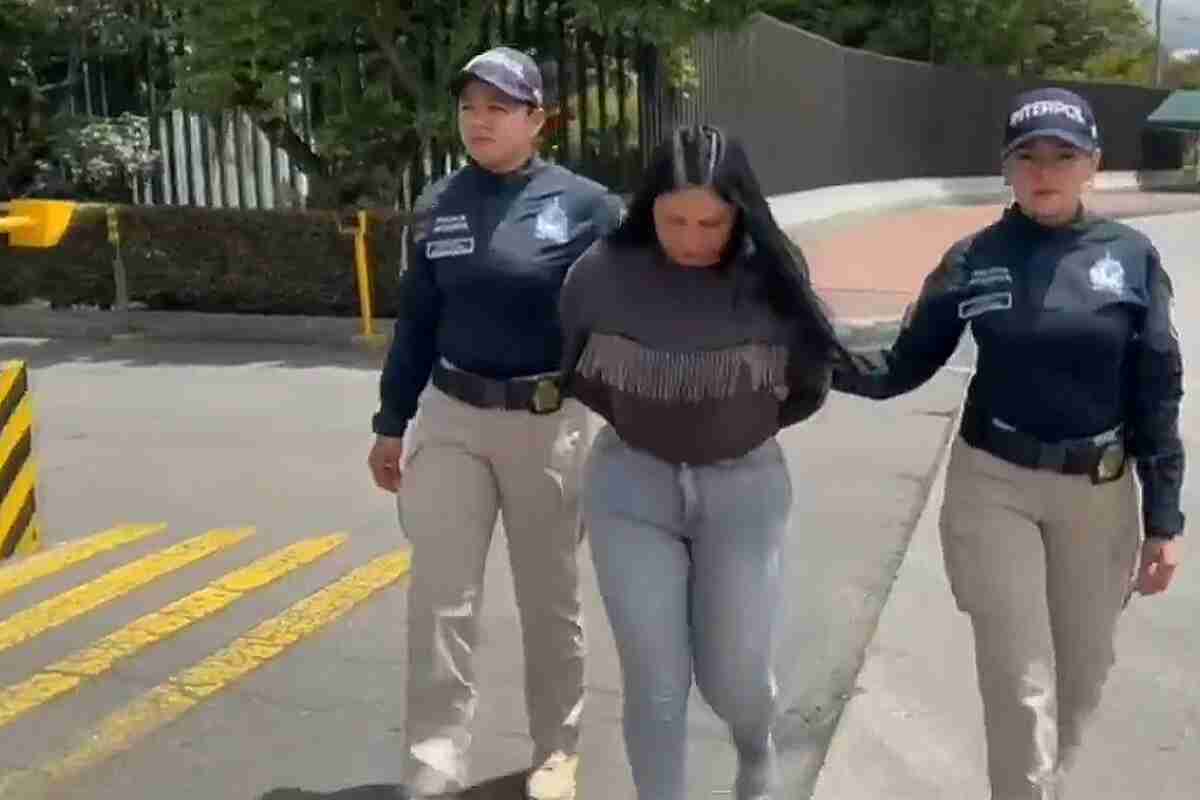 Carmen Andrea gallardo cantor- Cae en Bogotá una ladrona de joyas prófuga gracias a un video de su hija en las redes