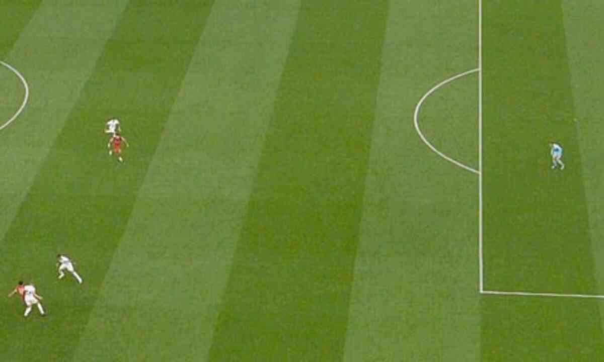 Luis Díaz, víctima de un error del VAR que le anula un gol legal contra el Tottenham