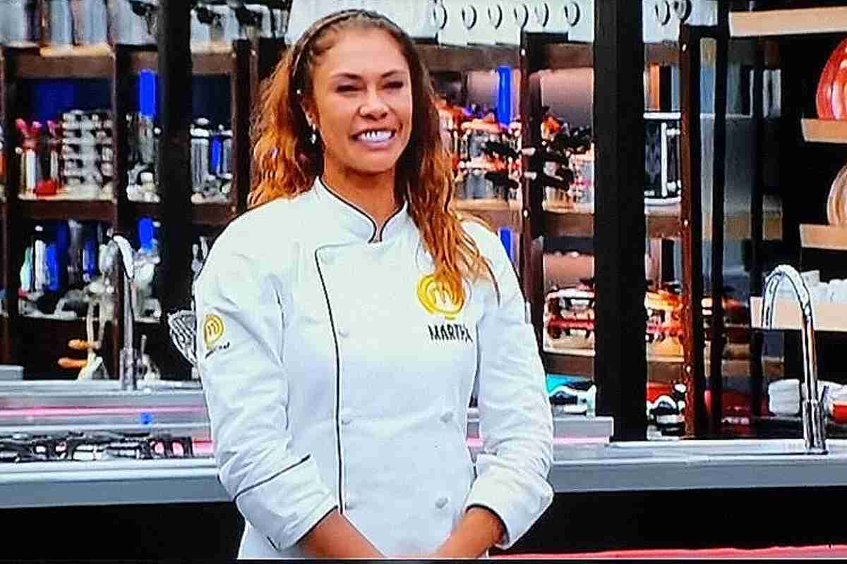 Martha Isabel se va de MasterChef Celebrity con un abrazo de perdón con Carolina Acevedo