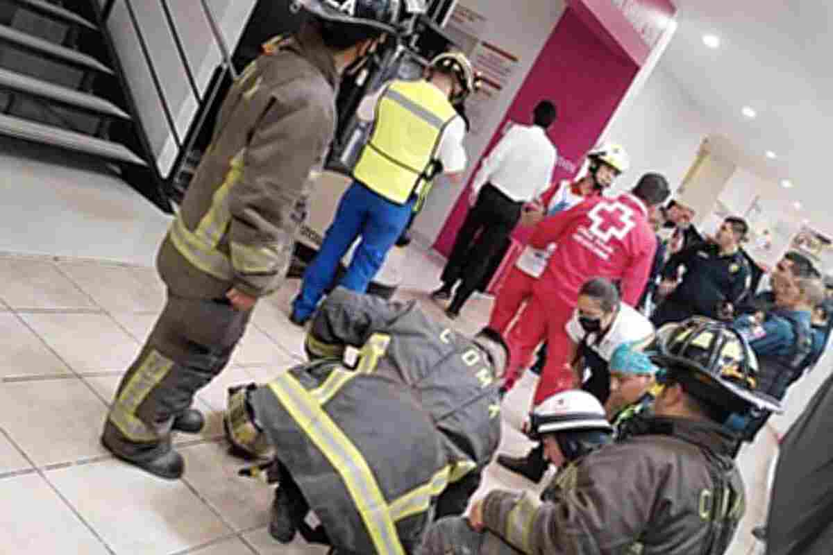 Una mujer pierde la vida al desplomarse un elevador en el Centro Comercial Gran Sur en Coyoacán