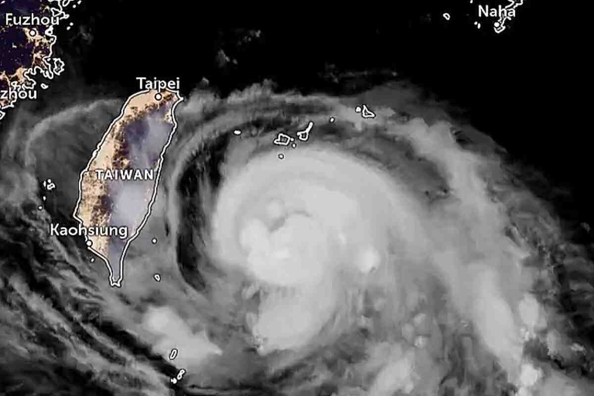 Evacuaciones Masivas en Taiwán y Cancelación de Vuelos por la Llegada del Tifón Haikui