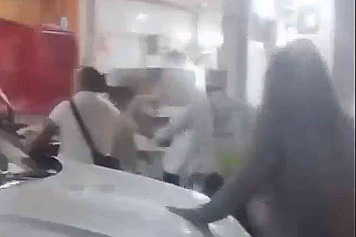 Meseros de "El Borrego Viudo" agreden a una pareja que se negó a pagar una cuenta excesiva