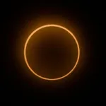América miro al cielo para apreciar el eclipse solar anular