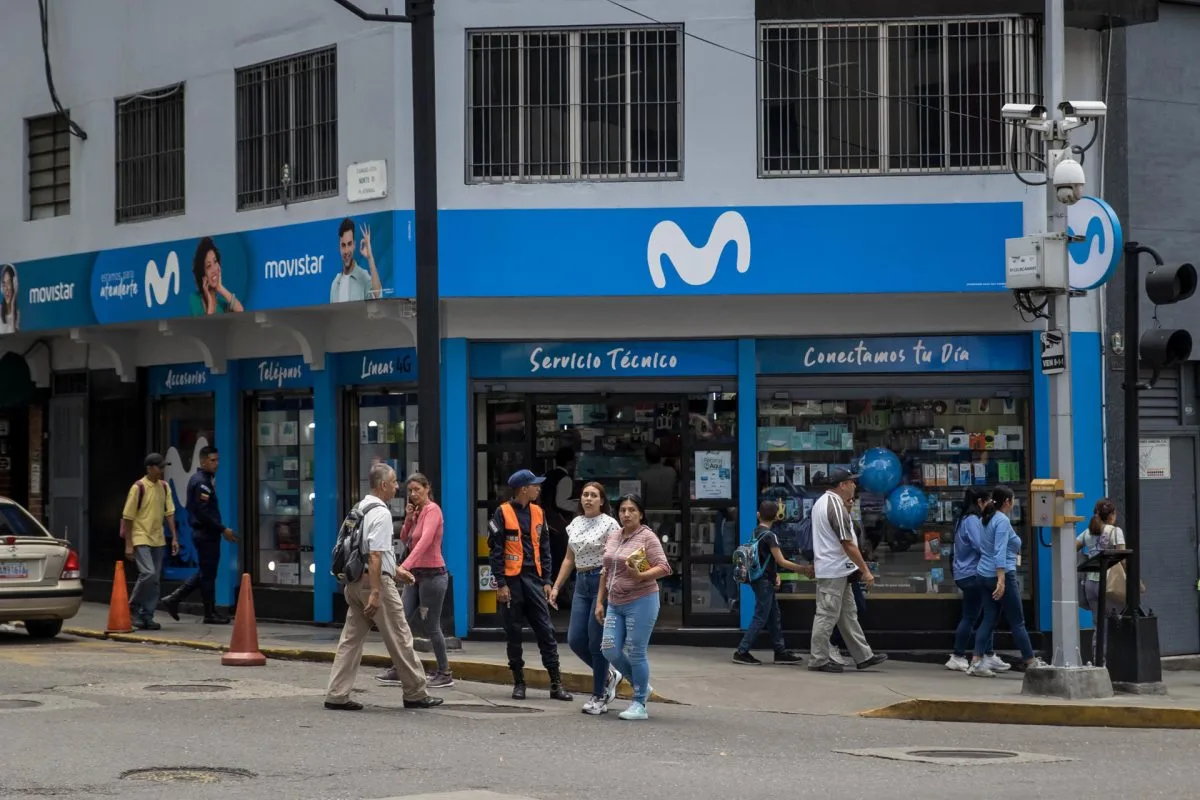 Autorizan la integración de las redes móviles de Movistar y Tigo en Colombia