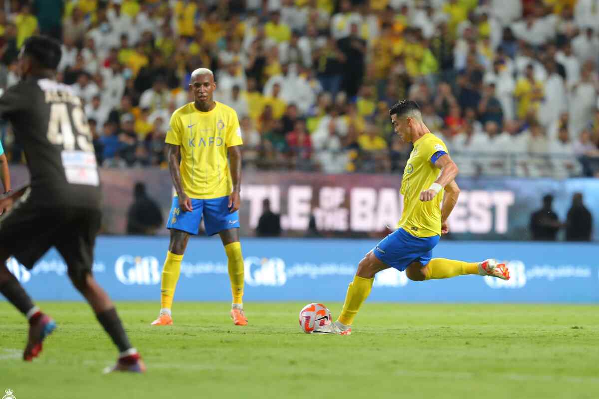2-1: Cristiano Ronaldo marca un golazo de tiro libre y le da el triunfo a Al Nassr