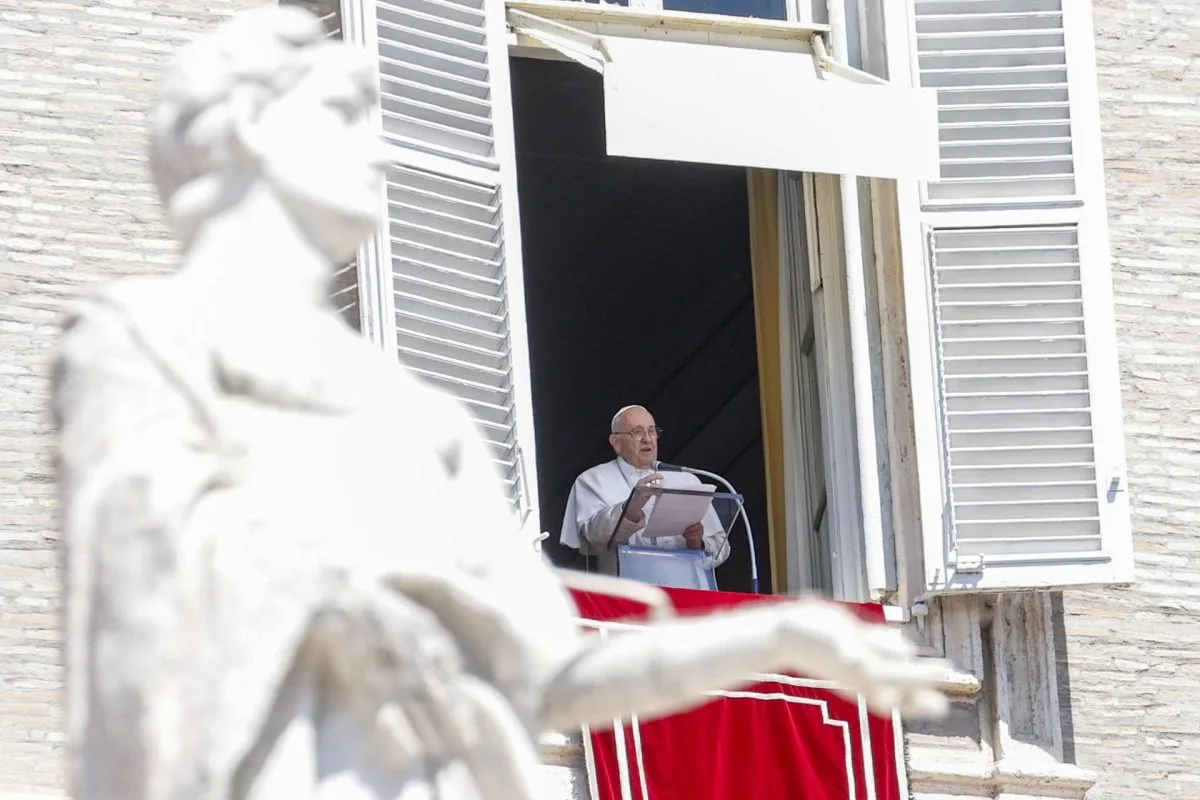 El papa anuncia la publicación de una exhortación sobre Santa Teresita del Niño Jesús