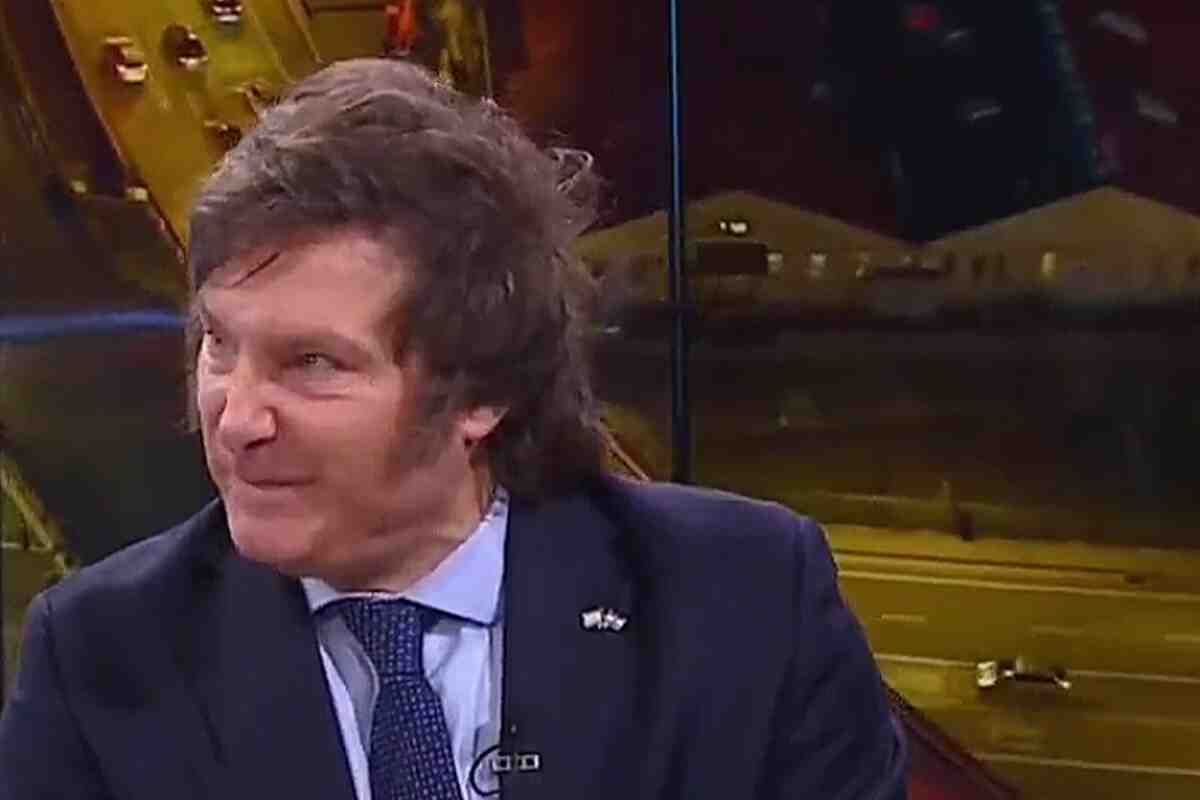 Javier Milei entrevista incomoda con Esteban Trebucq