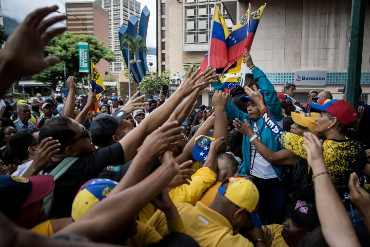 La oposición venezolana, en una carrera presidencial por primera vez en 10 años