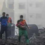 Los ataques israelíes hacen de Gaza un cementerio infantil, con 420 niños asesinados al día