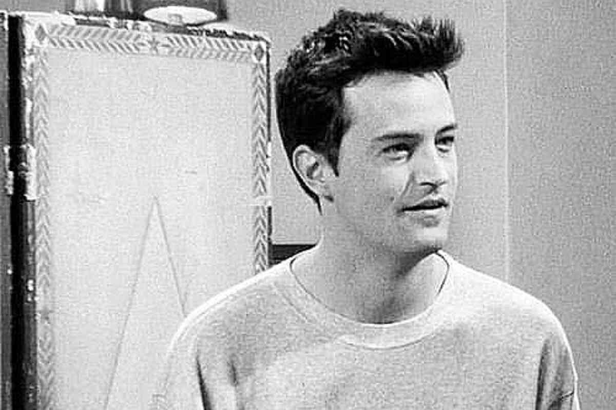 La familia de Matthew Perry prepara su funeral sin saber la causa de su muerte