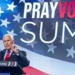 Mike Pence se retira de la carrera republicana para las elecciones presidenciales de EEUU
