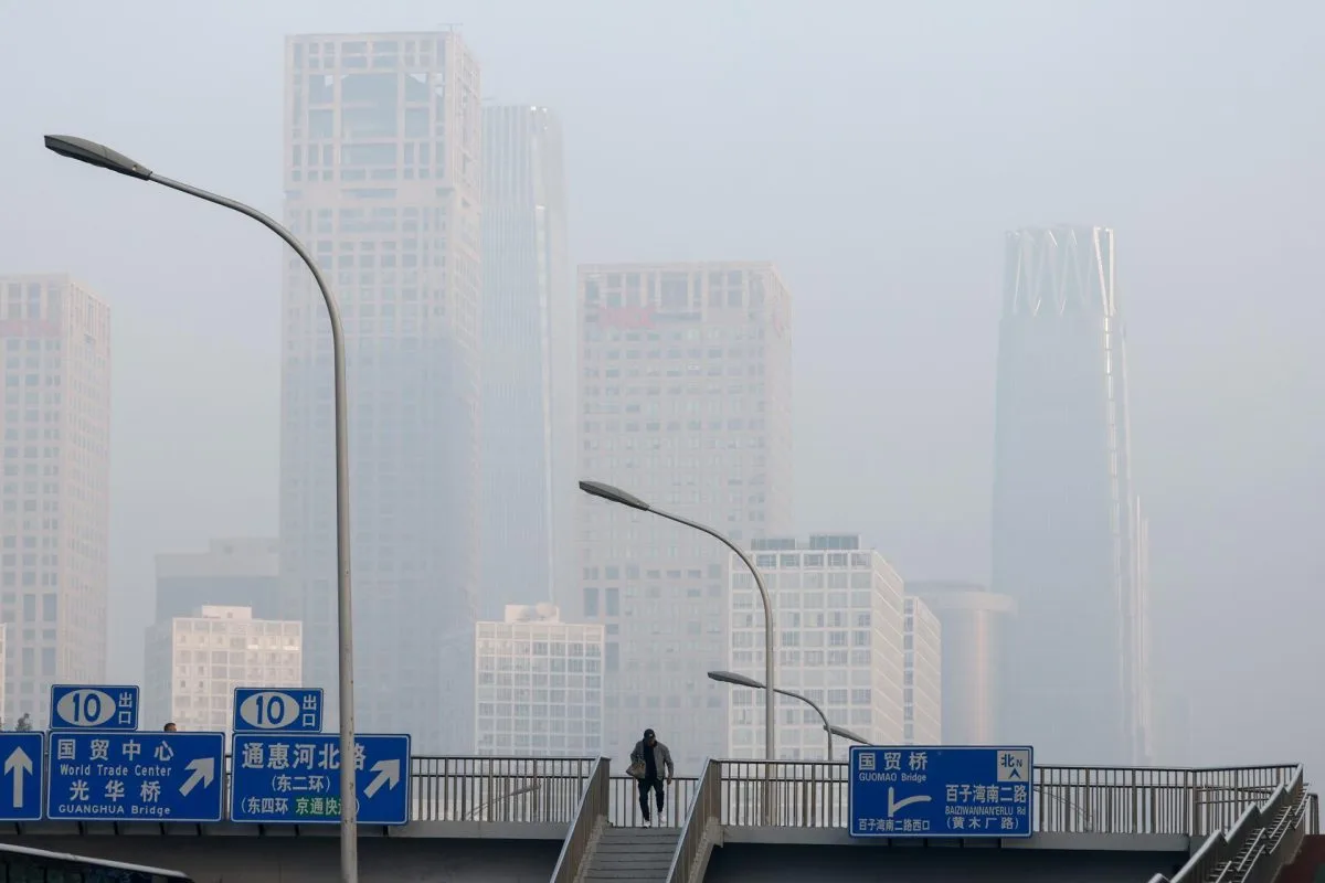 Pekín, en alerta naranja hasta el viernes por alta contaminación