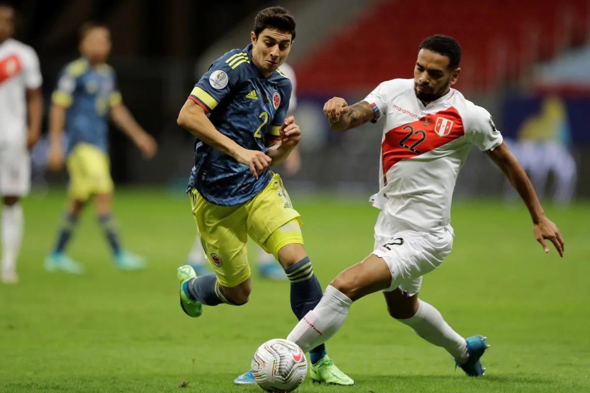 Stefan Medina jugará por Daniel Muñoz en encuentros de Colombia con Uruguay y Ecuador