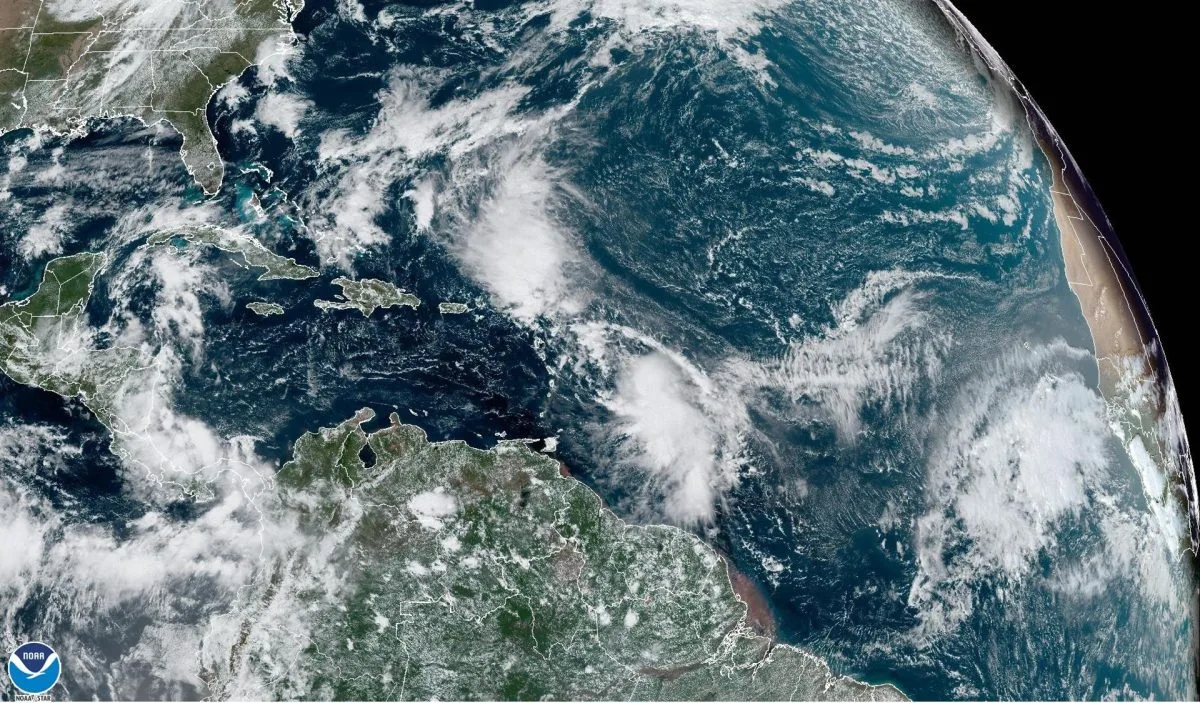 Tammy se convierte en huracán y amenaza este viernes a las Islas Sotavento