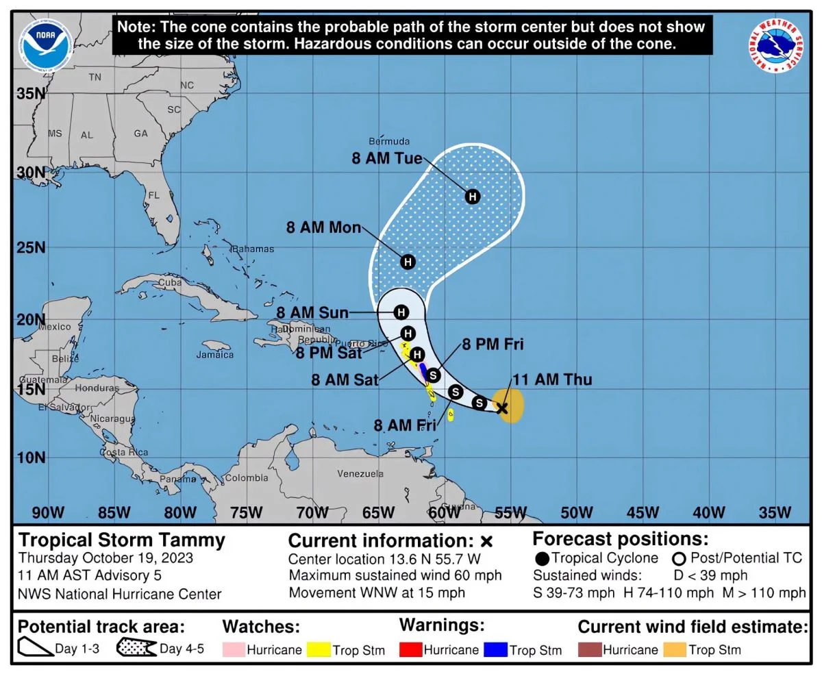 Un depresión tropical deja fuertes lluvias en Nicaragua y el huracán Tammy sigue hacia el norte