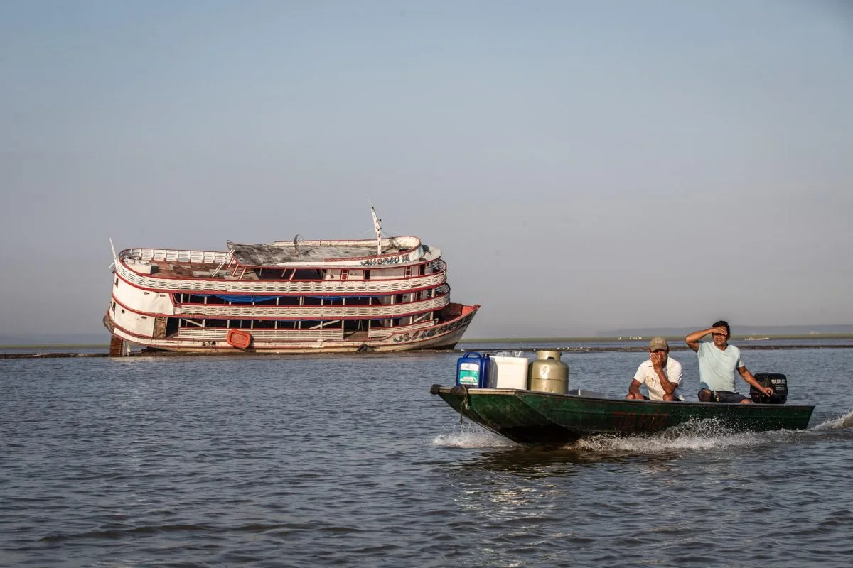 Viaje al corazón de la peor sequía en décadas de la Amazonia - Aquí todo está parado