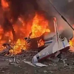 Avioneta de la Fuerza Aérea se estrelló en un parque de Cali: el copiloto murió incinerado