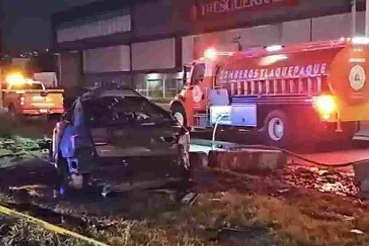 Dos personas mueren calcinadas al chocar su Audi RS3 en Tlaquepaque