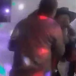 Asesinan a puñaladas al cantante Luis Felipe Mendivelso mientras cantaba en un bar de Bogotá