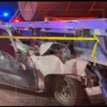 Conductor muere prensado por un tráiler en la carretera Chapala