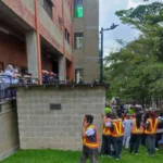 Un niño pierde la vida y dos sufren heridas por el derrumbe de un techo en un CDI de Envigado-michín-